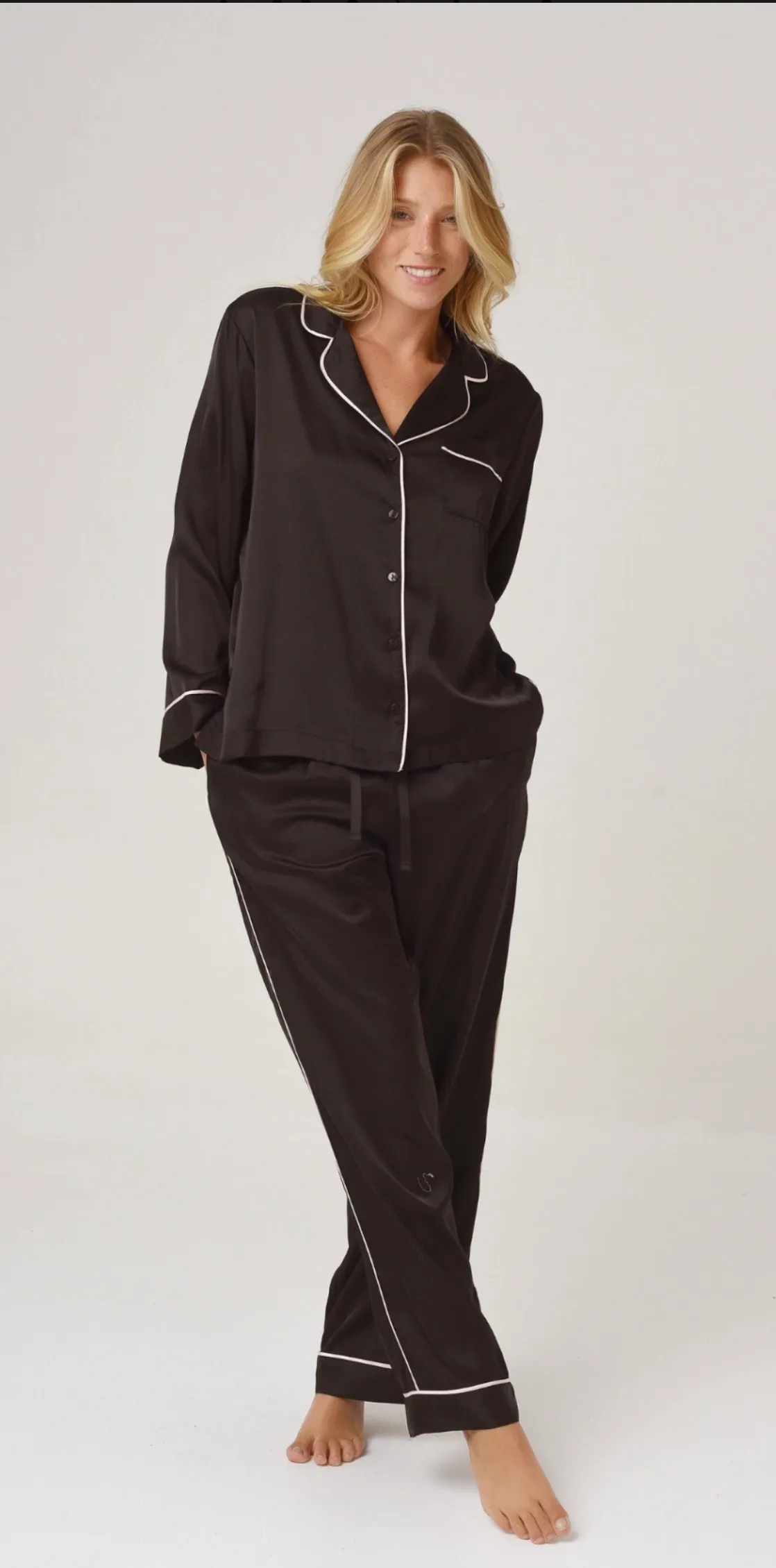 Pijama camisero sedita negro m/l